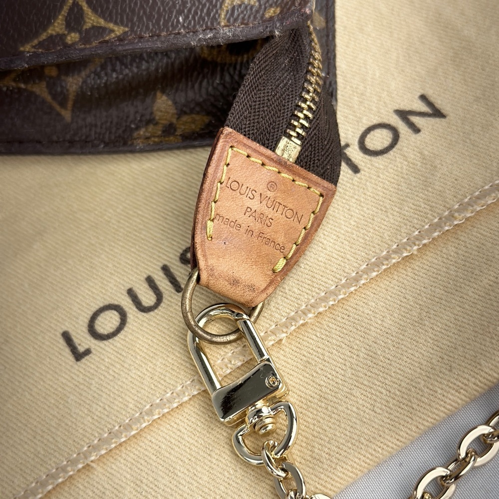 ❌SOLD❌ 💕CUTE💕 Louis Vuitton Mini Monogram Bucket Pochette - Picture 8 of 14